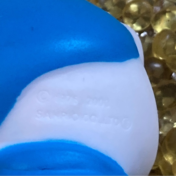 😻 3 for $13 (2) 2003 Hello Kitty Holiday Music Figures - Picture 9 of 11